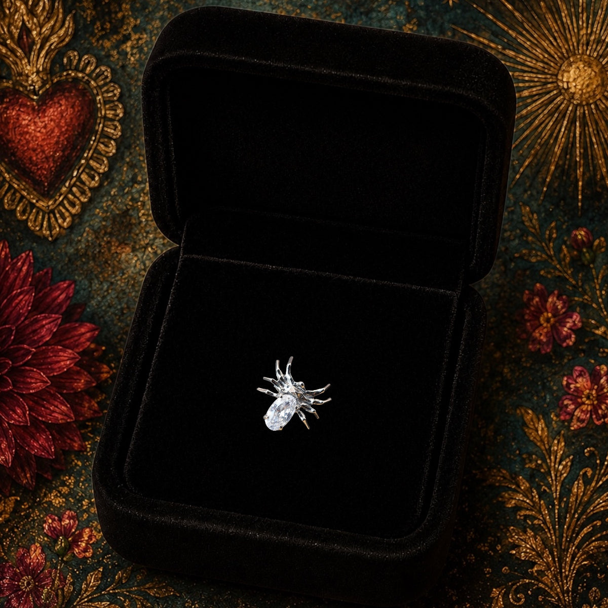 Piercing Arachne en Titane – Araignée Sertie d'un Zircon Ovale